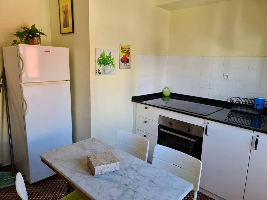 דירות לוארקה Casa Roge מראה חיצוני תמונה